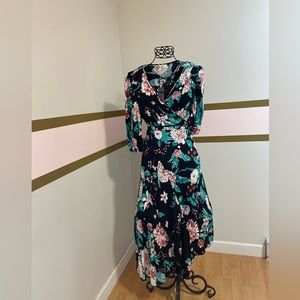 DVF FLORAL WRAP DRESS NWT